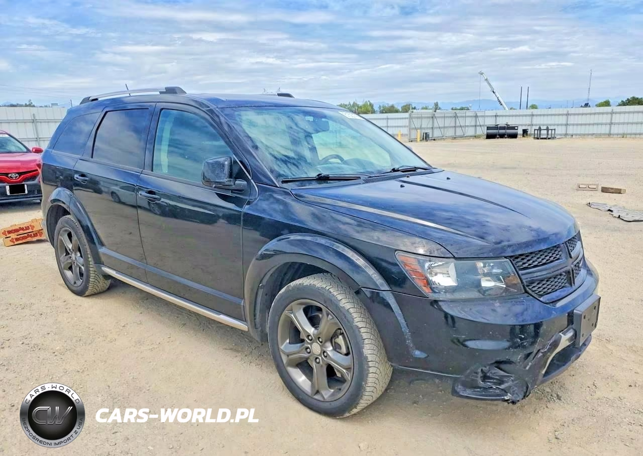 2015 Dodge Journey Crossroad VIN:3C4PDDGG9FT672499 - 4
