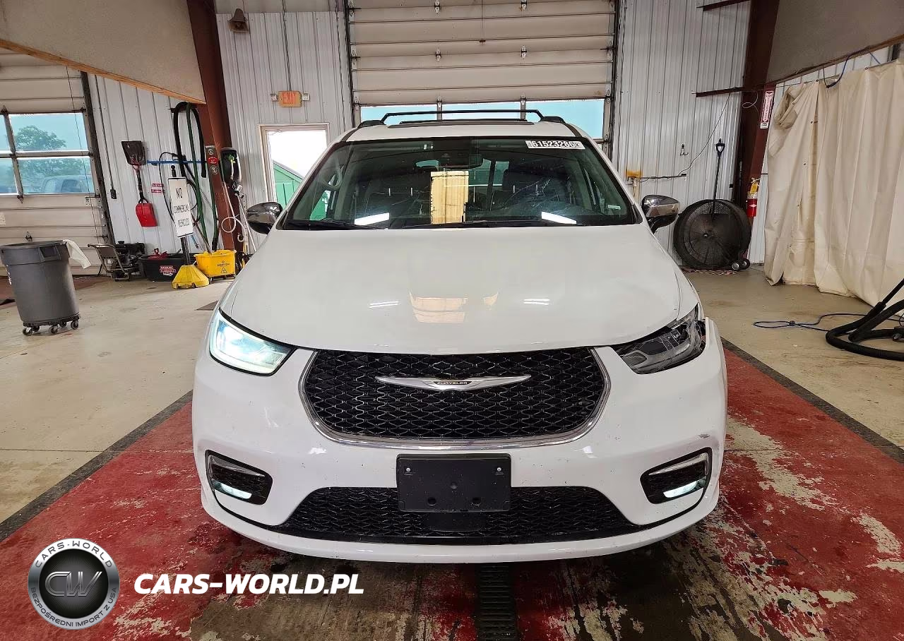 2023 Chrysler Pacifica Limited VIN:2C4RC1GG5PR632855 - 5