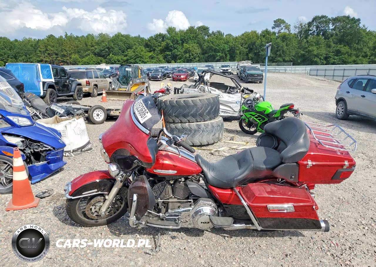 2013 Harley-Davidson Flhtk Electra Glide Ultra Limited VIN:1HD1KEM15DB678136 - 3