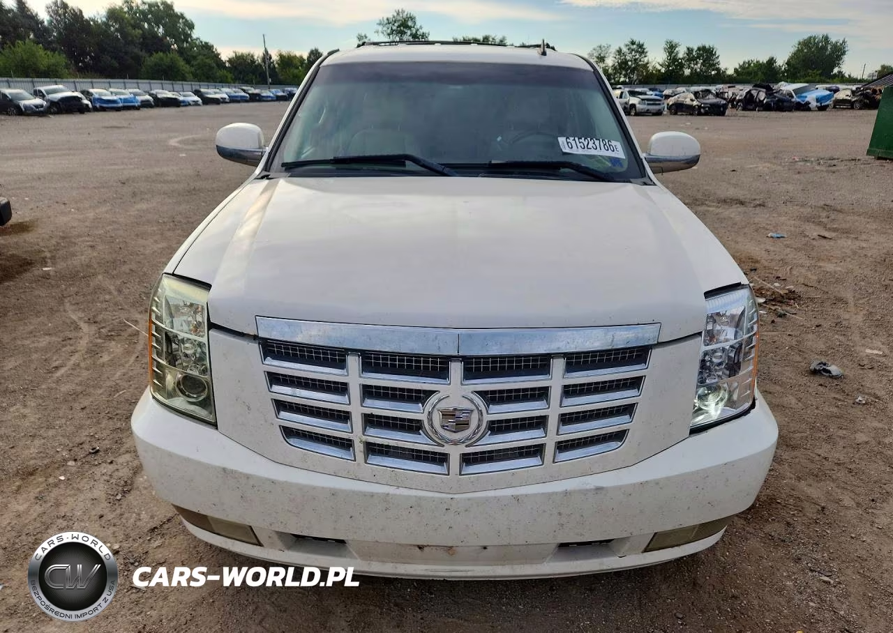2007 Cadillac Escalade Luxury VIN:1GYFK63837R384400 - 5