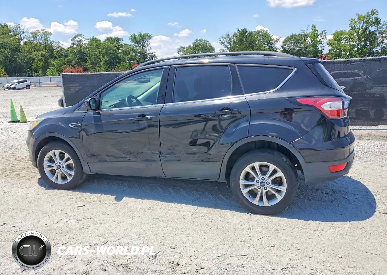 2018 Ford Escape Se VIN:1FMCU9GD6JUA68372 - 2