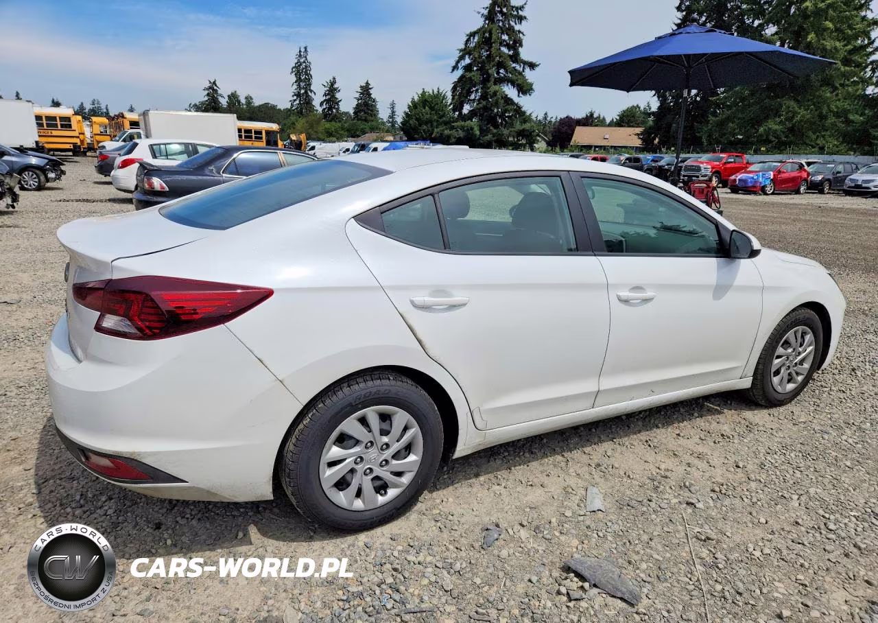 2019 Hyundai Elantra Se VIN:5NPD74LF8KH442065 - 3