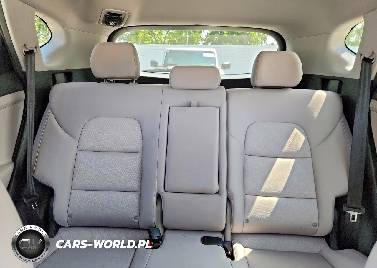 2018 Hyundai Tucson Sel VIN:KM8J33A47JU717399 - 10