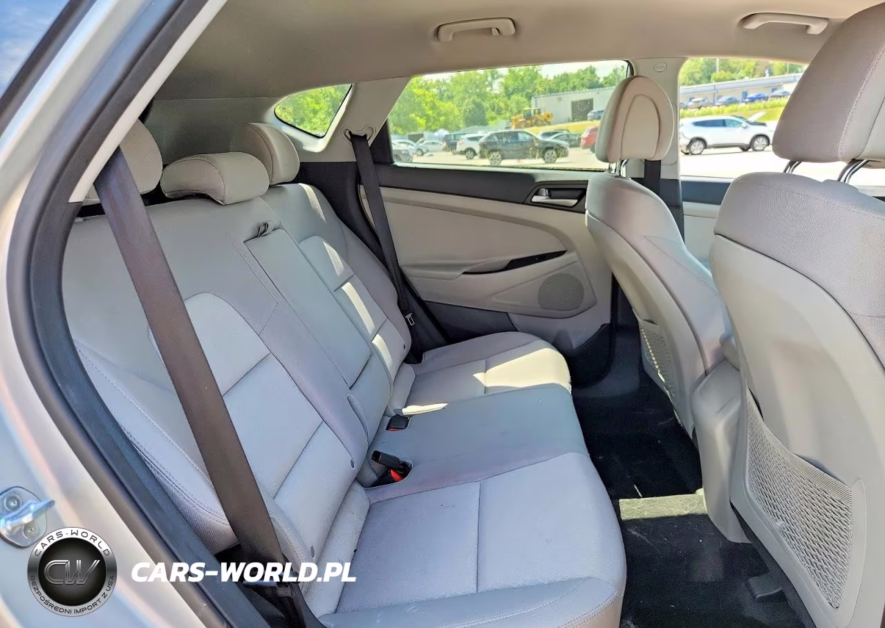 2018 Hyundai Tucson Sel VIN:KM8J33A47JU717399 - 11