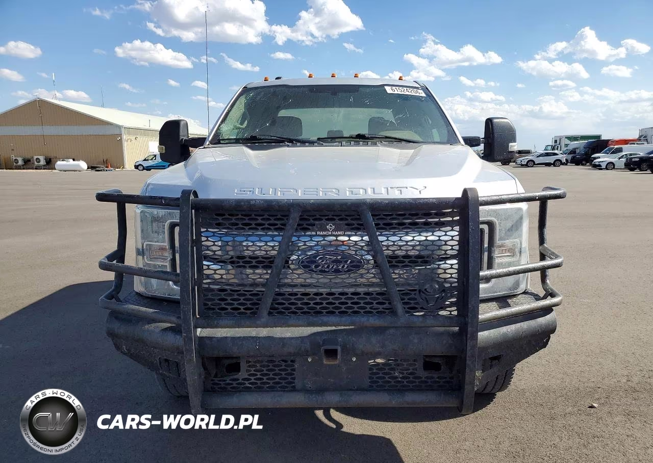 2018 Ford F350 Super Duty VIN:1FT8W3DT8JEB66326 - 5