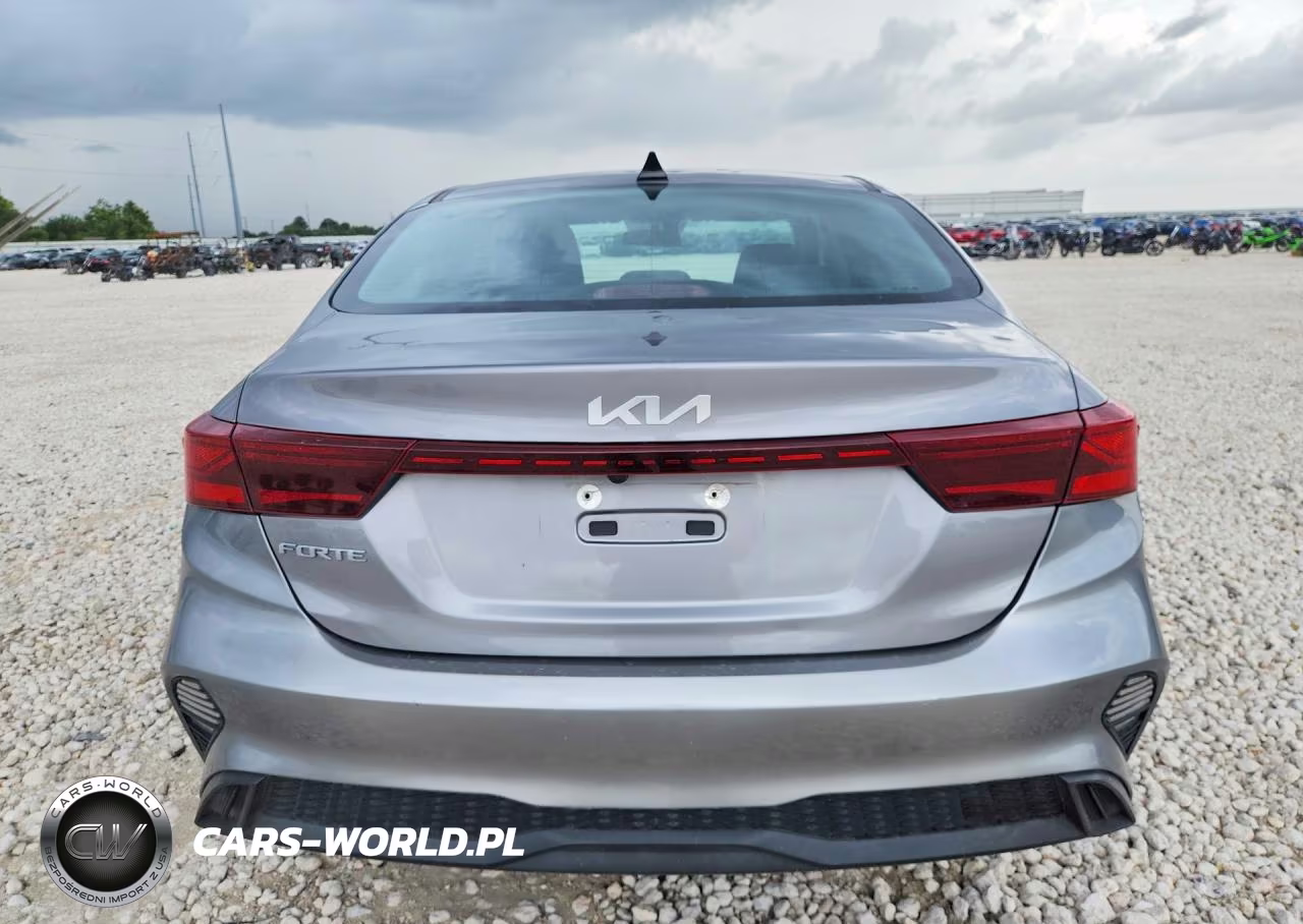 2023 Kia Forte Lxs VIN:3KPF24AD5PE540202 - 6