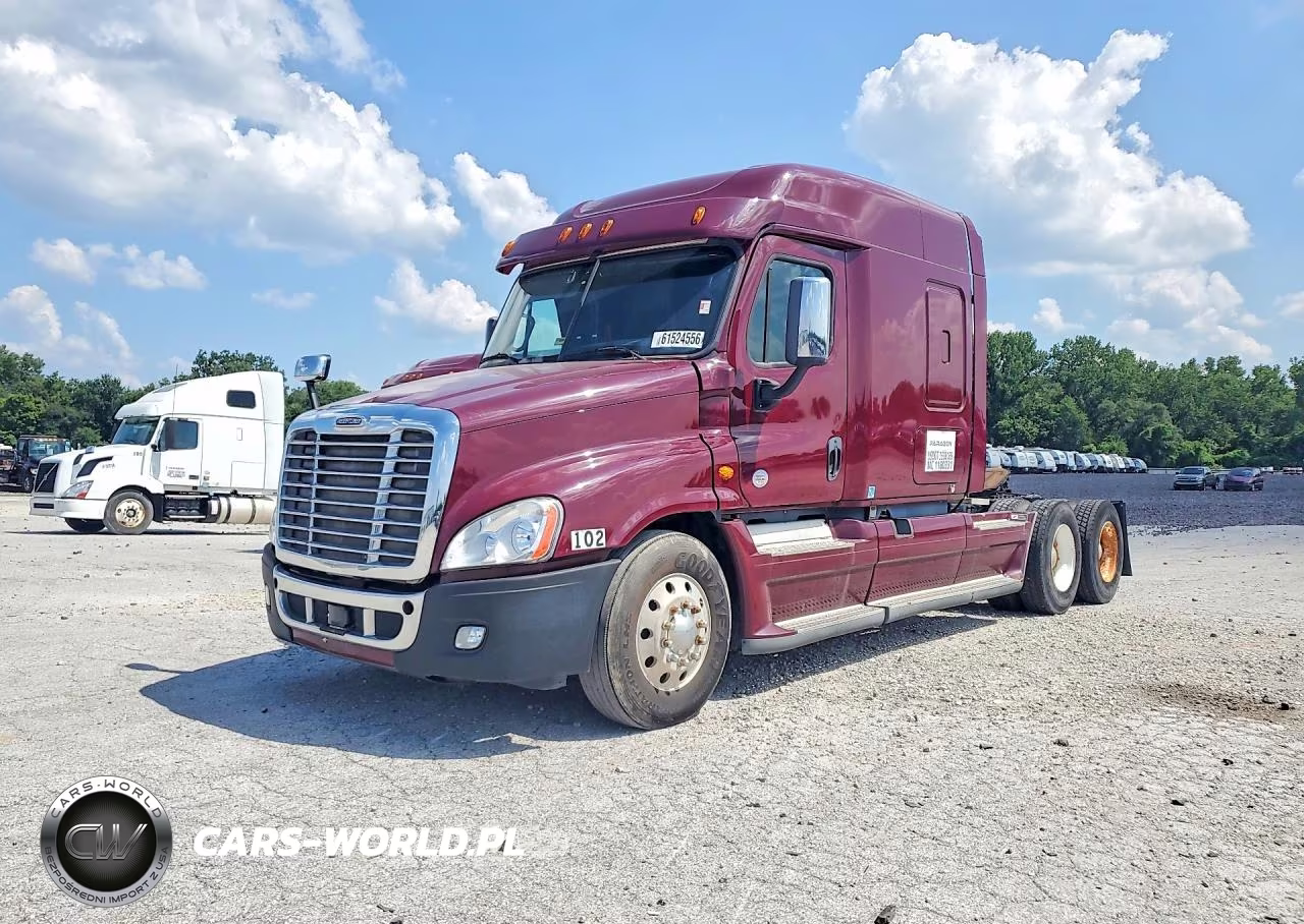 2016 Frht Cascadia 1