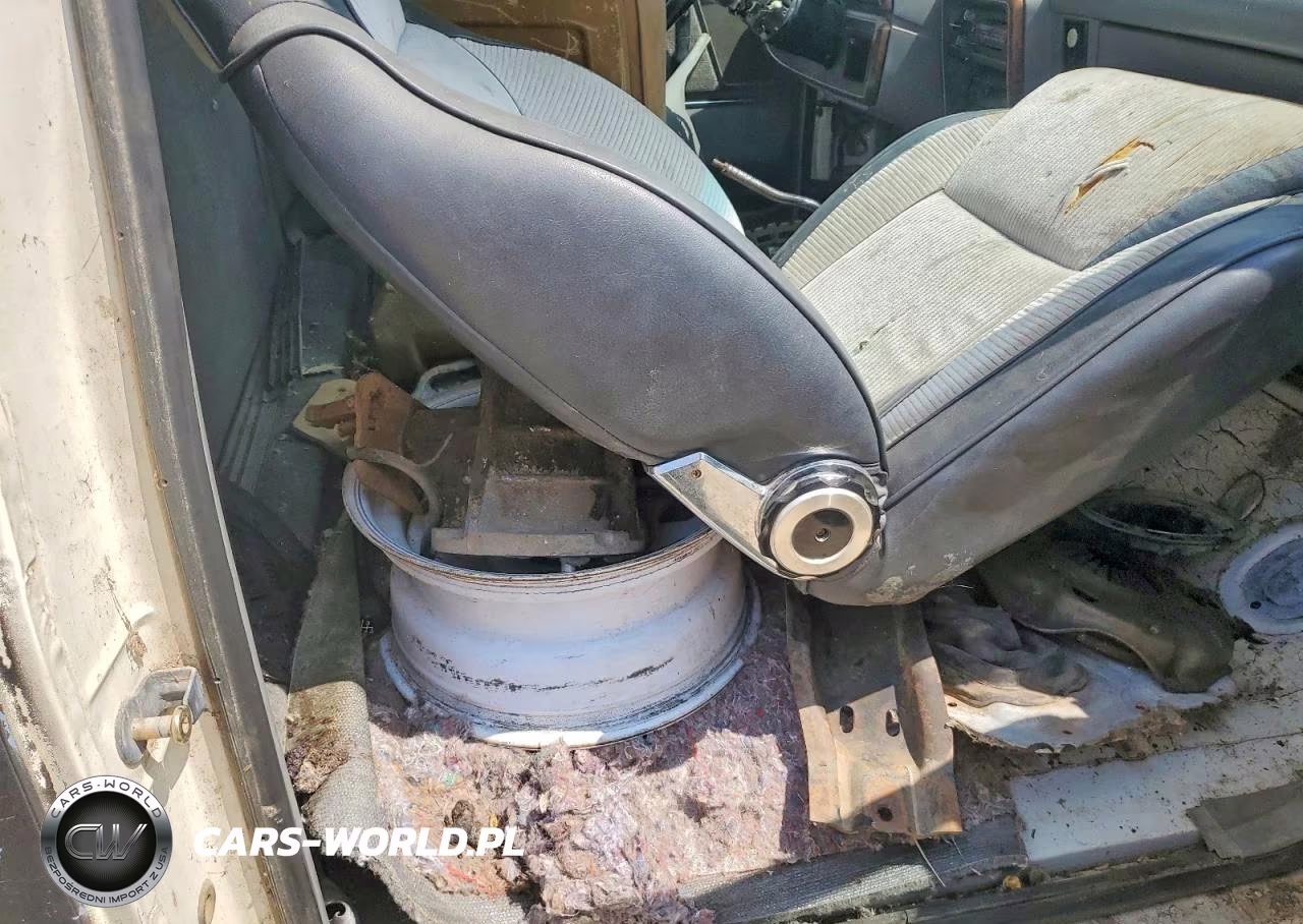 1988 Ford F150 VIN:1FTEF14N4JPB68698 - 10