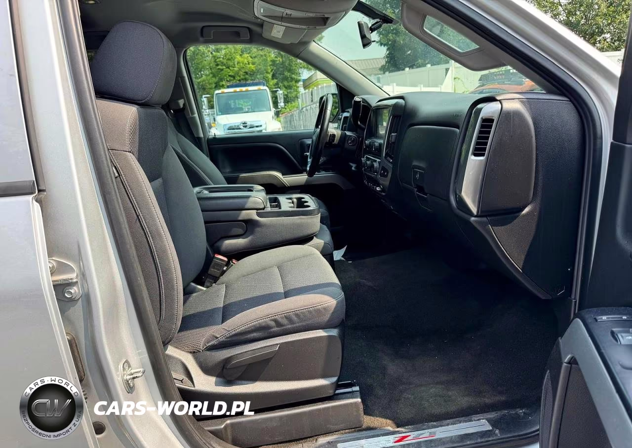 2018 Chevrolet Silverado K1500 Lt VIN:1GCVKREC3JZ373599 - 9