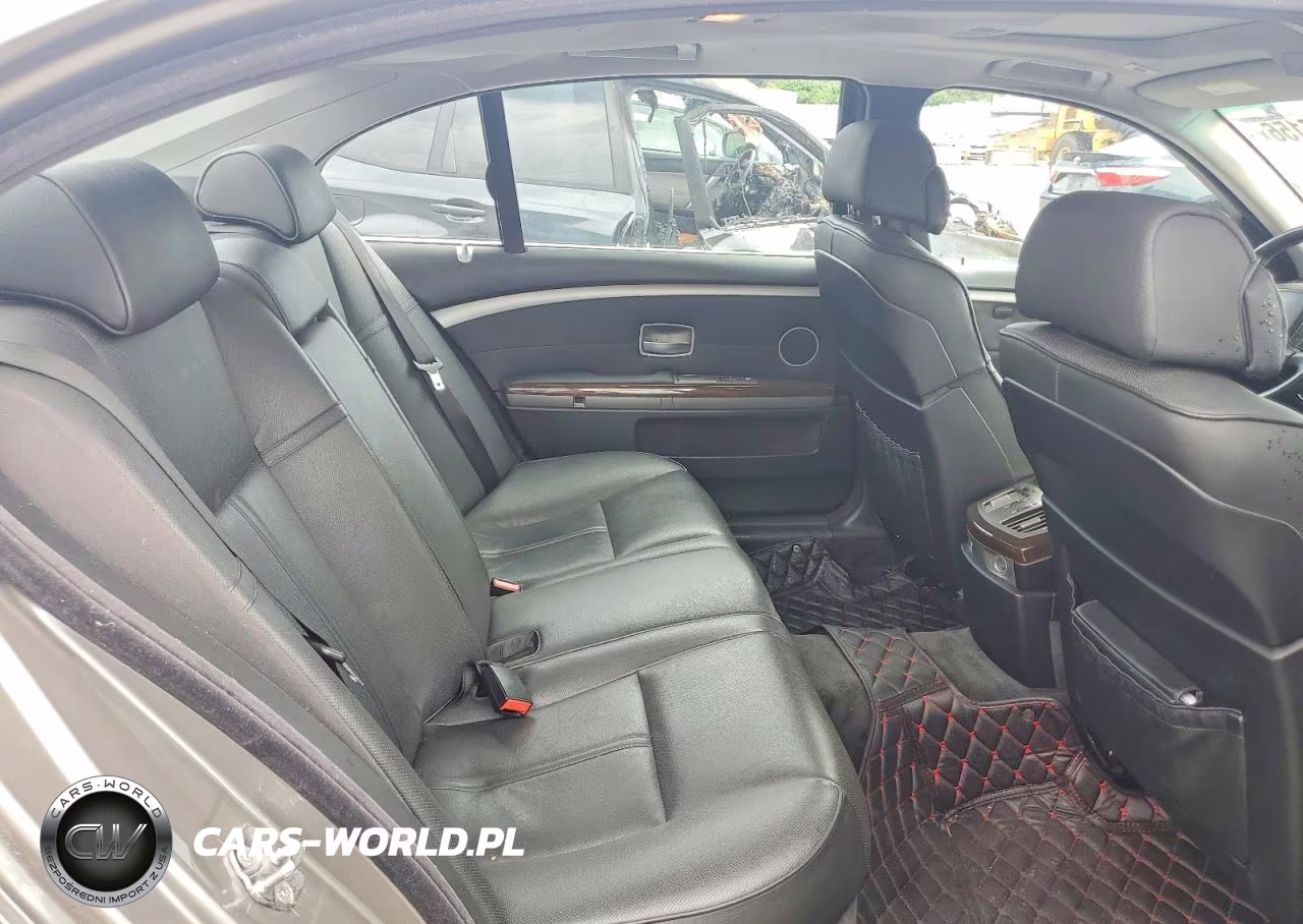 2006 BMW 750 Li VIN:WBAHN83526DT62307 - 10