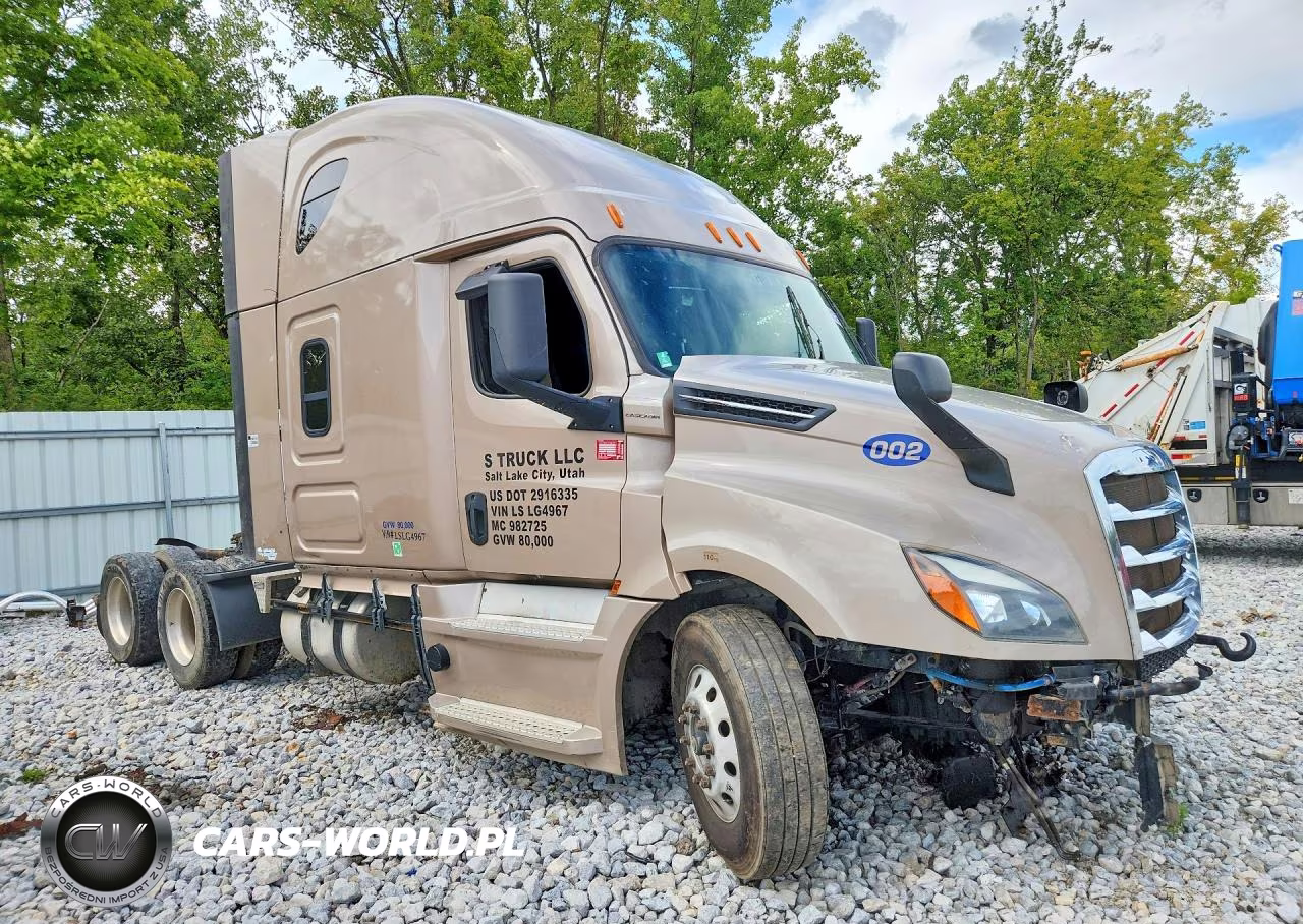 2020 Freightliner Cascadia Semi Truck VIN:3AKJHHDR0LSLG4967 - 4