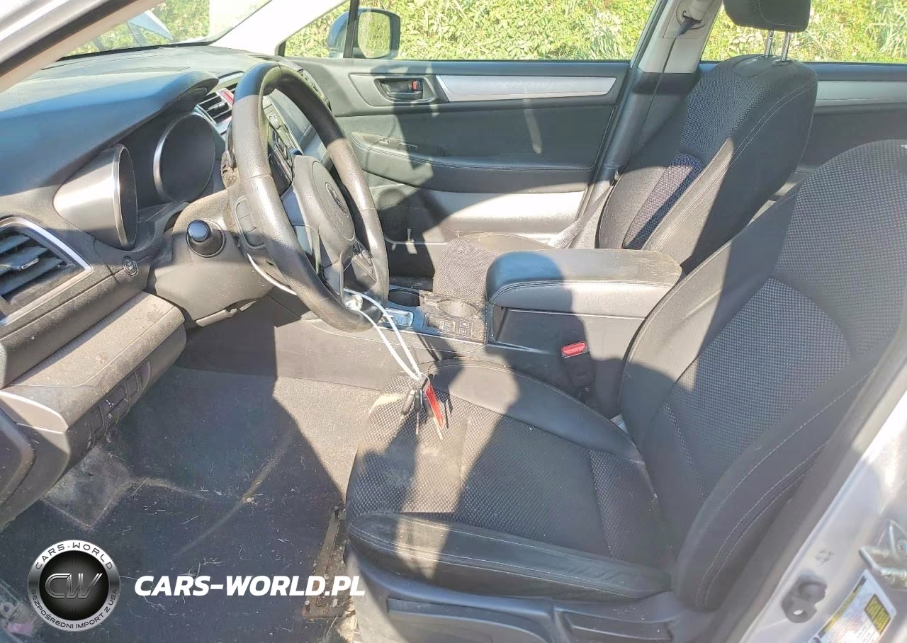 2017 Subaru Outback 2.5I VIN:4S4BSAAC6H3275069 - 7