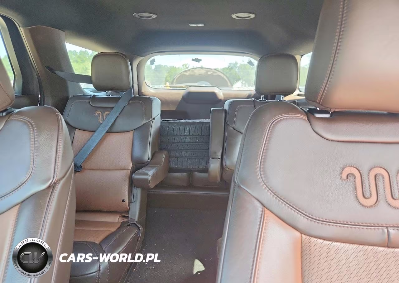 2022 Ford Explorer King Ranch VIN:1FM5K8LC4NGA90431 - 10