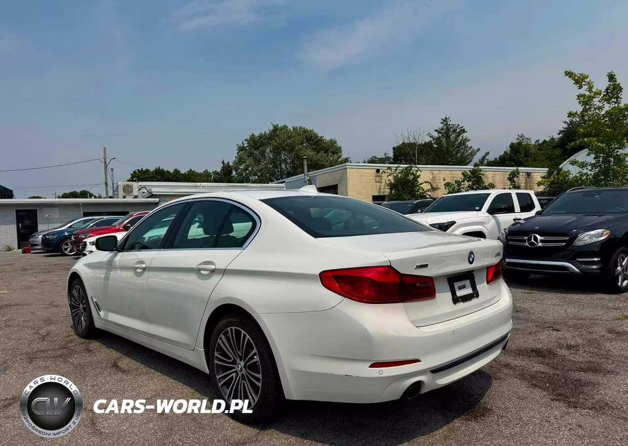 2020 BMW 530 Xi VIN:WBAJR7C07LCD10180 - 3