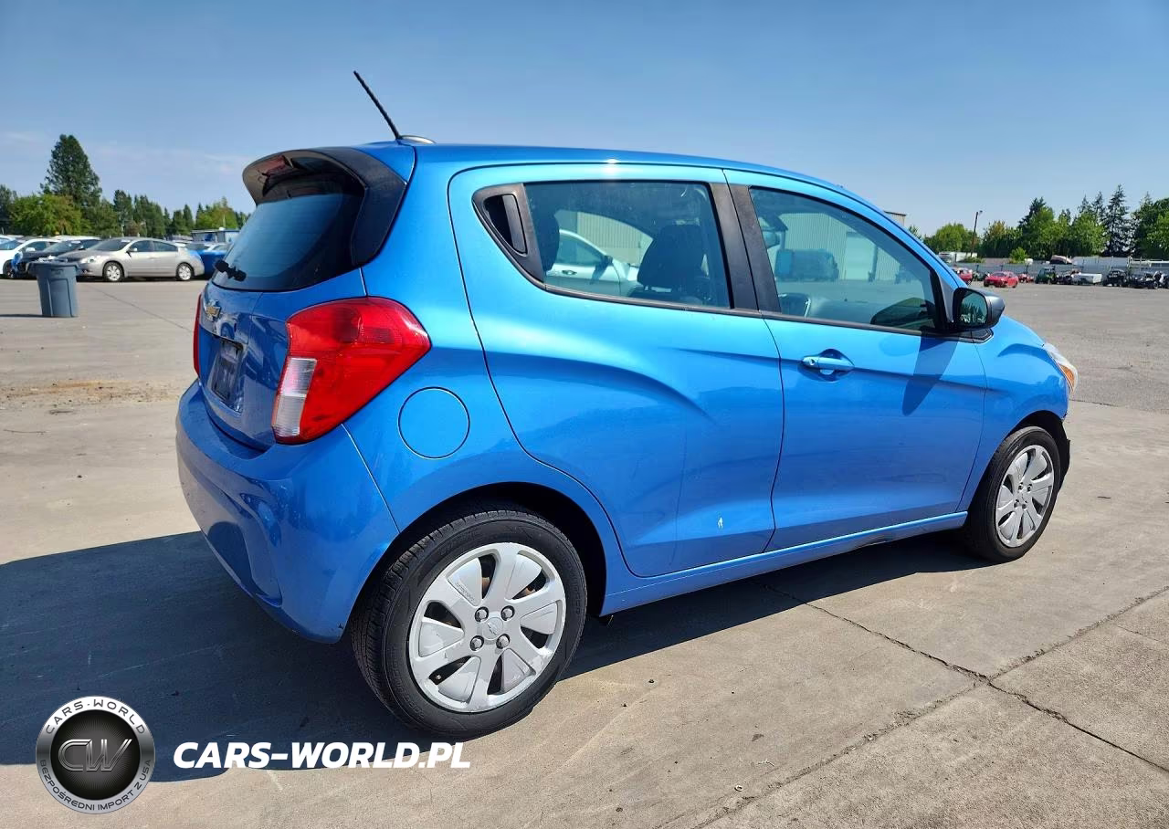 2018 Chevrolet Spark Ls VIN:KL8CB6SA1JC475472 - 3