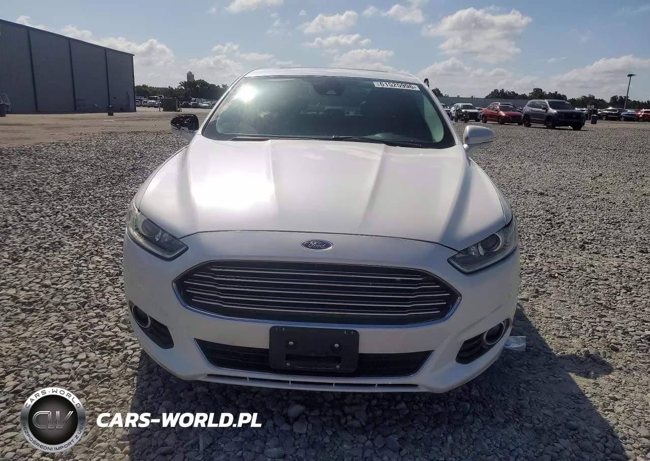 2014 Ford Fusion Titanium VIN:3FA6P0K96ER387488 - 5