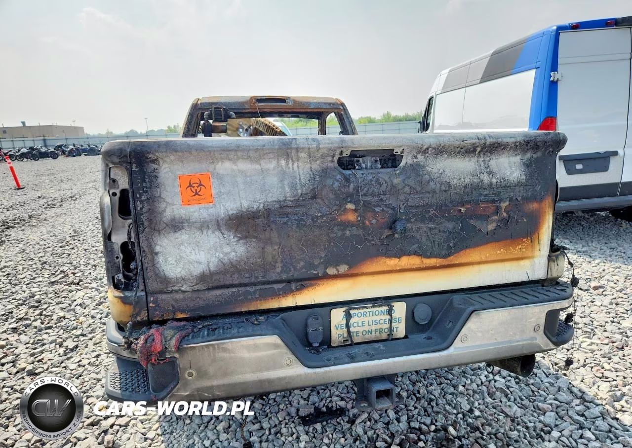 2023 Chevrolet Silverado K3500 VIN:1GC3YSEY7PF215138 - 6