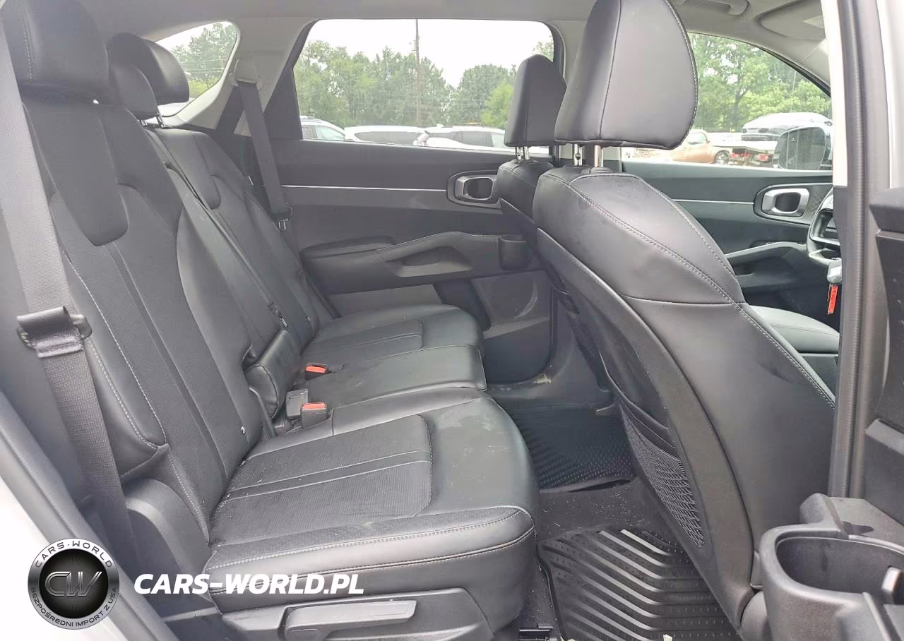 2026 Kia Sorento S VIN:5XYRL4JC0TG437509 - 11