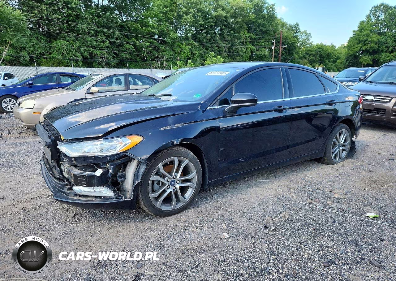 2017 Ford Fusion S – zdjęcie 1 z 12