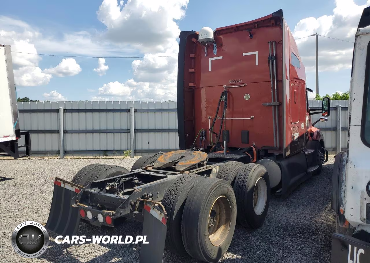 2020 Kenworth T680 Semi Truck VIN:1XKYDP9X6LJ313072 - 3