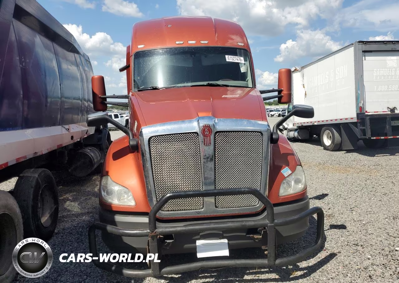 2020 Kenworth T680 Semi Truck VIN:1XKYDP9X6LJ313072 - 5