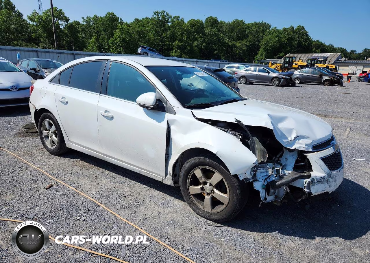 2013 Chevrolet Cruze Lt VIN:1G1PC5SB4D7224105 - 4
