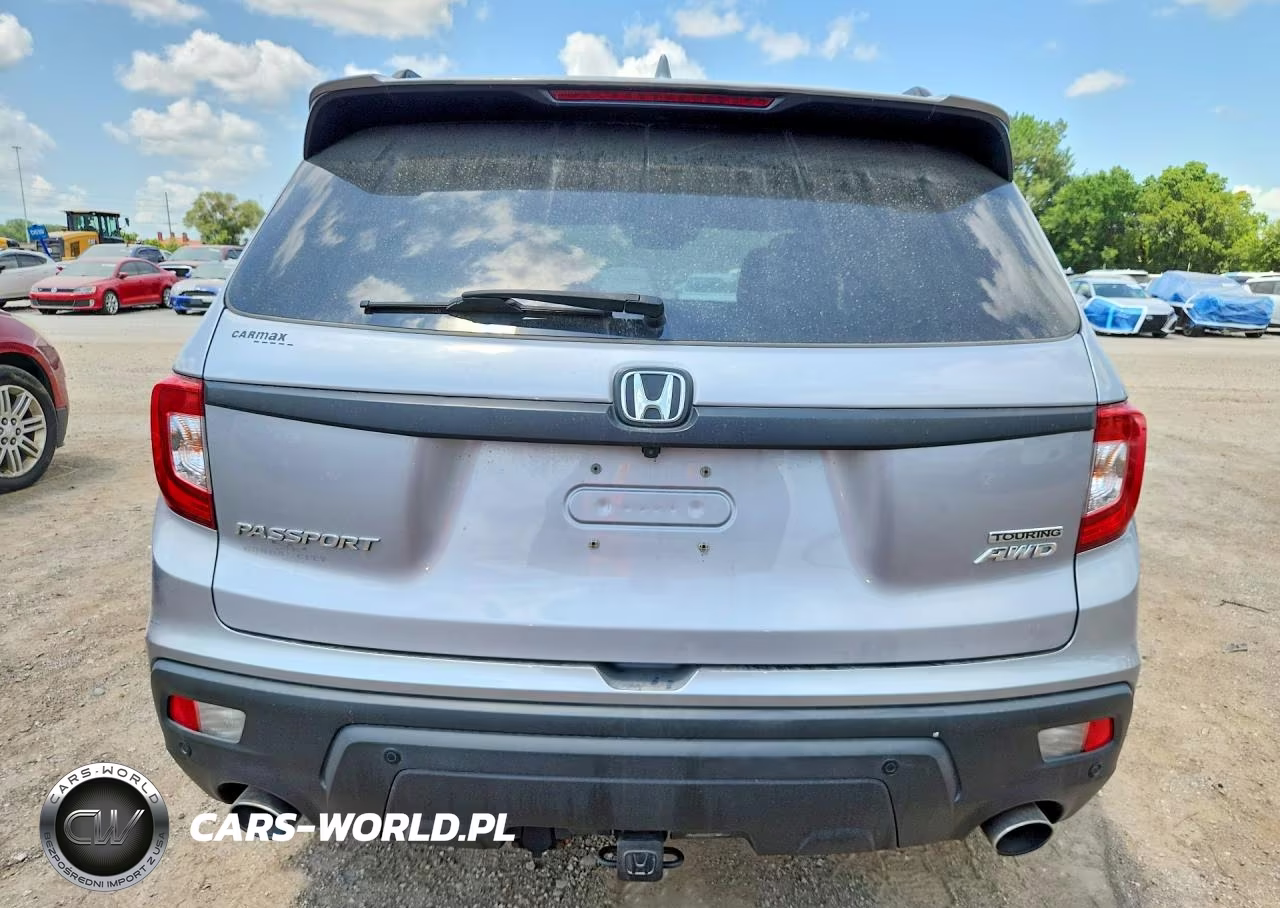 2019 Honda Passport Touring VIN:5FNYF8H93KB006222 - 6