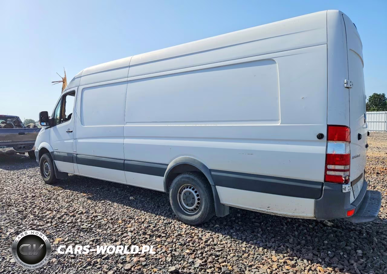 2015 Mercedes-Benz Sprinter 2500 Delivery Van VIN:WD3PE8DC8F5988878 - 2