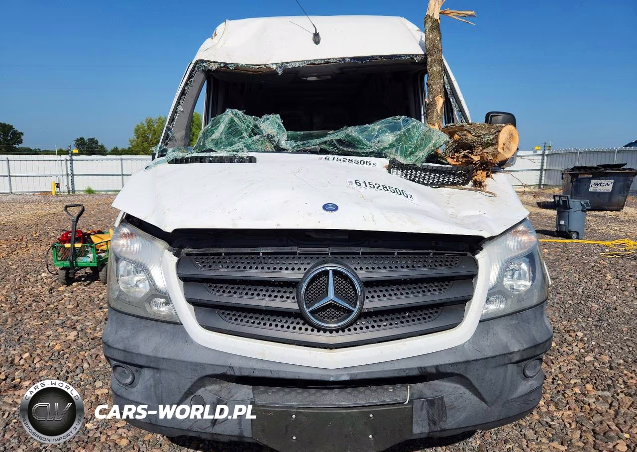 2015 Mercedes-Benz Sprinter 2500 Delivery Van VIN:WD3PE8DC8F5988878 - 5