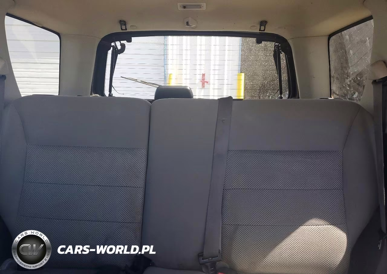 2005 Ford Escape Xlt VIN:1FMYU93115KD85740 - 10