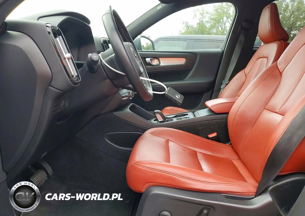 2019 Volvo Xc40 T5 Momentum VIN:YV4162UK9K2053326 - 7
