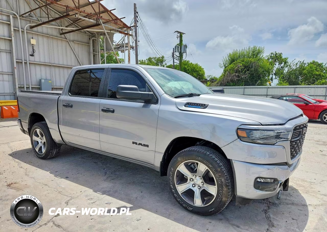 2025 Ram 1500 Tradesman VIN:1C6RREGG3SN643730 - 4
