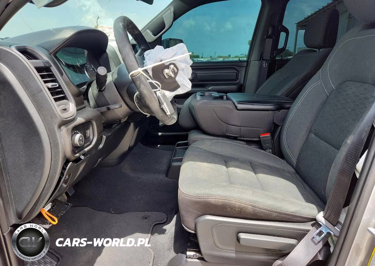 2025 Ram 1500 Tradesman VIN:1C6RREGG3SN643730 - 7