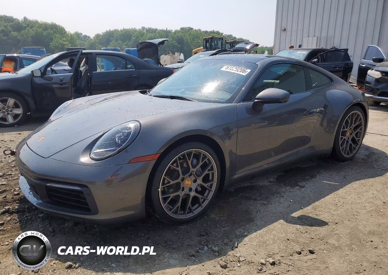 2021 Porsche 911 Carrera