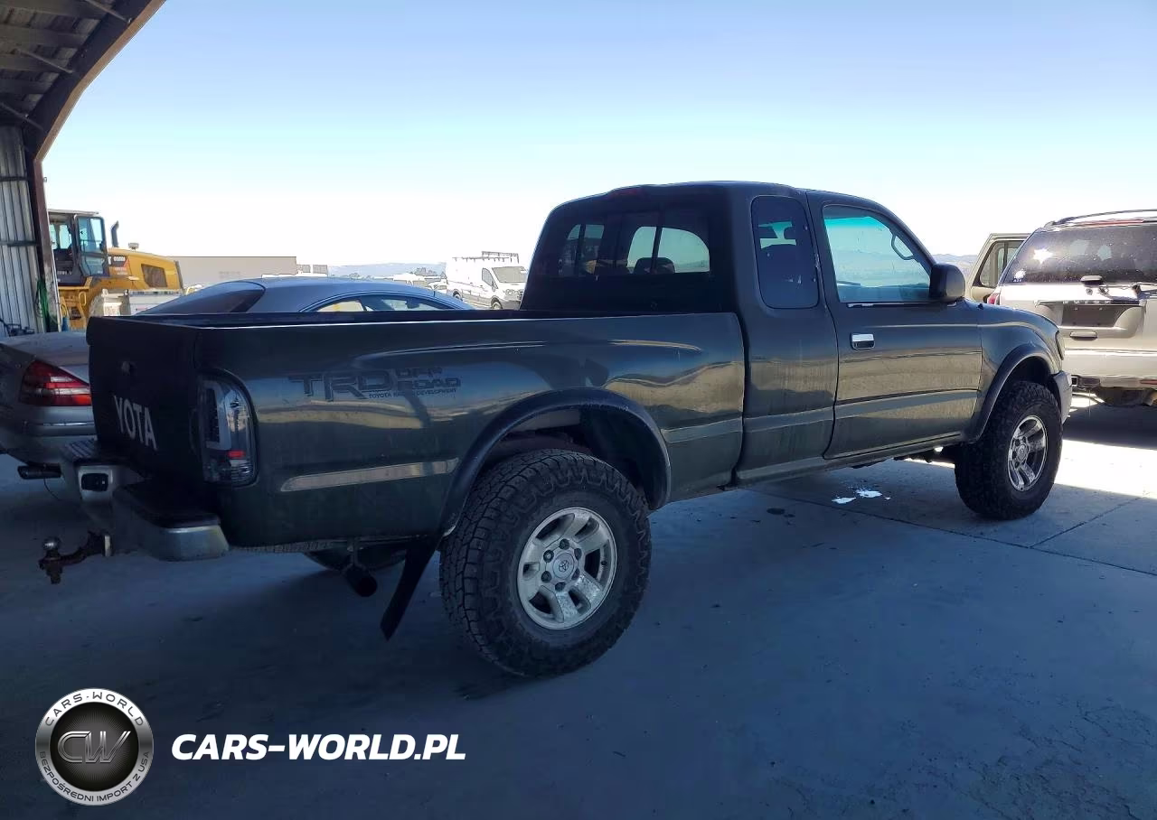 2000 Toyota Tacoma Xtracab VIN:5TEWN72N1YZ691371 - 3