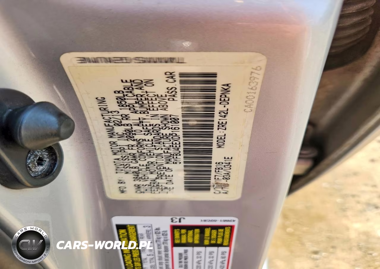 2013 Toyota Corolla Le VIN:5YFBU4EEXDP161007 - 12