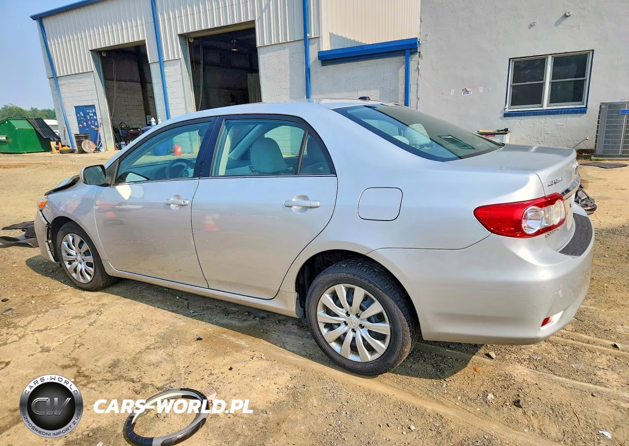2013 Toyota Corolla Le VIN:5YFBU4EEXDP161007 - 2