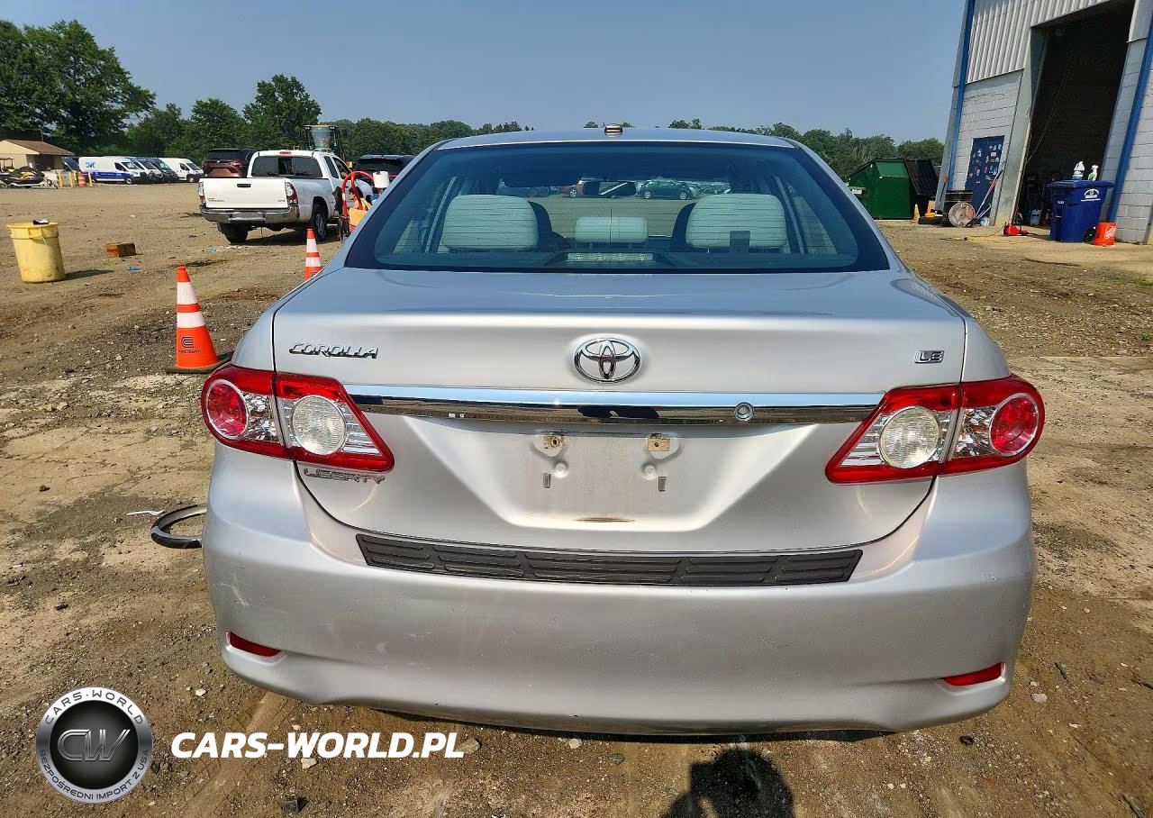 2013 Toyota Corolla Le VIN:5YFBU4EEXDP161007 - 6