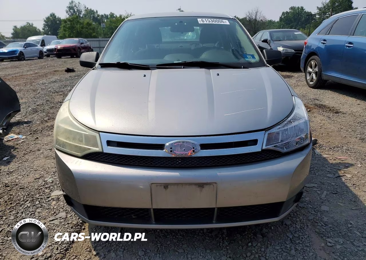 2008 Ford Focus Se VIN:1FAHP35N18W186943 - 5