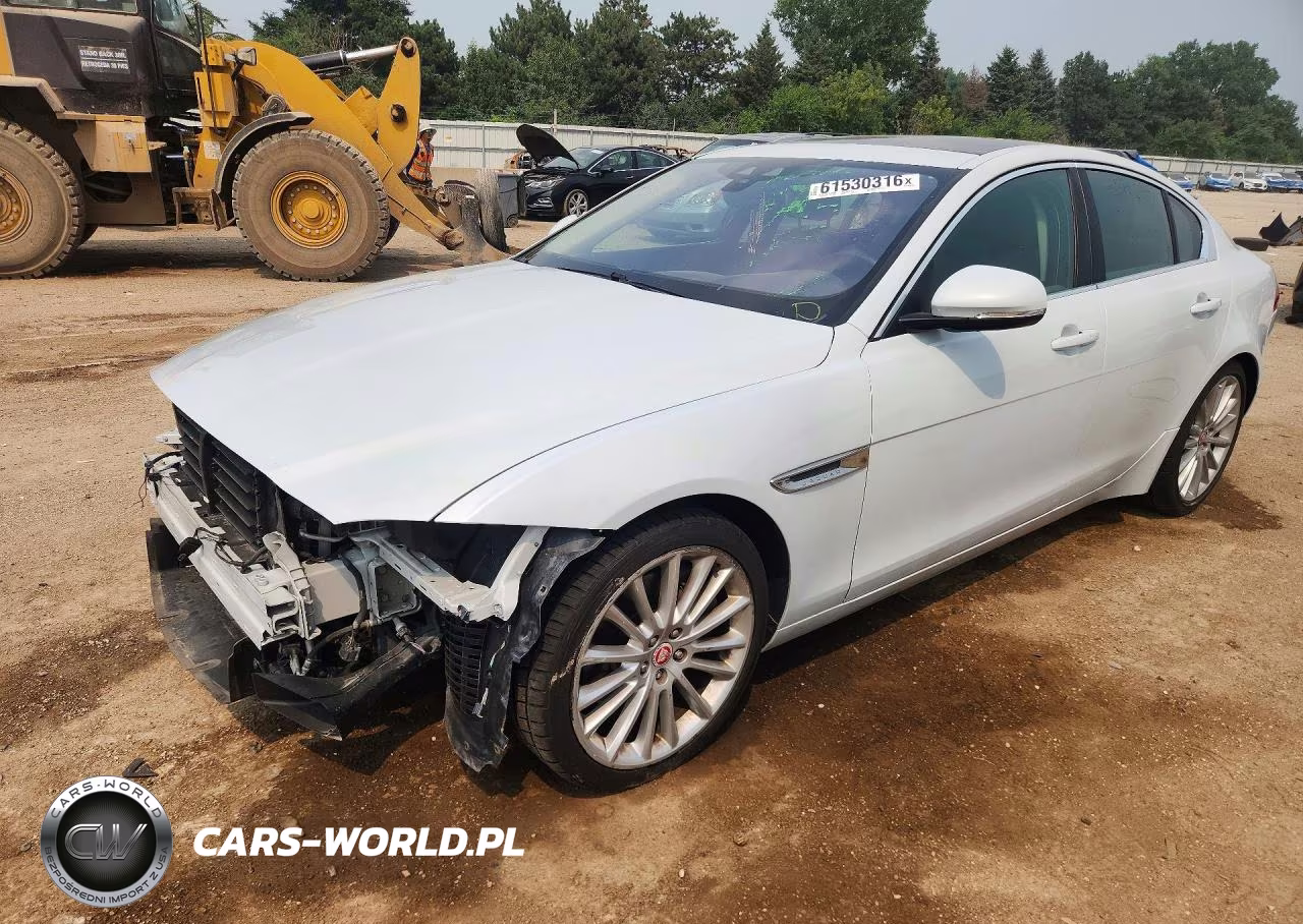 2017 Jaguar Xe First Edition