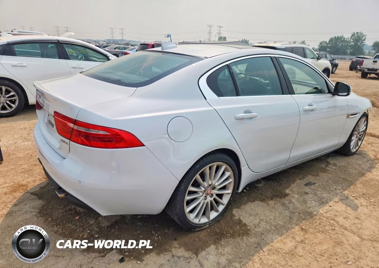 2017 Jaguar Xe First Edition VIN:SAJAH4BV5HA946633 - 3