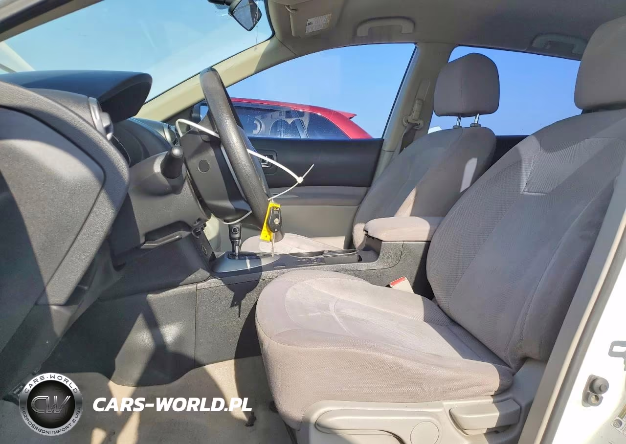2013 Nissan Rogue S VIN:JN8AS5MT5DW512523 - 7