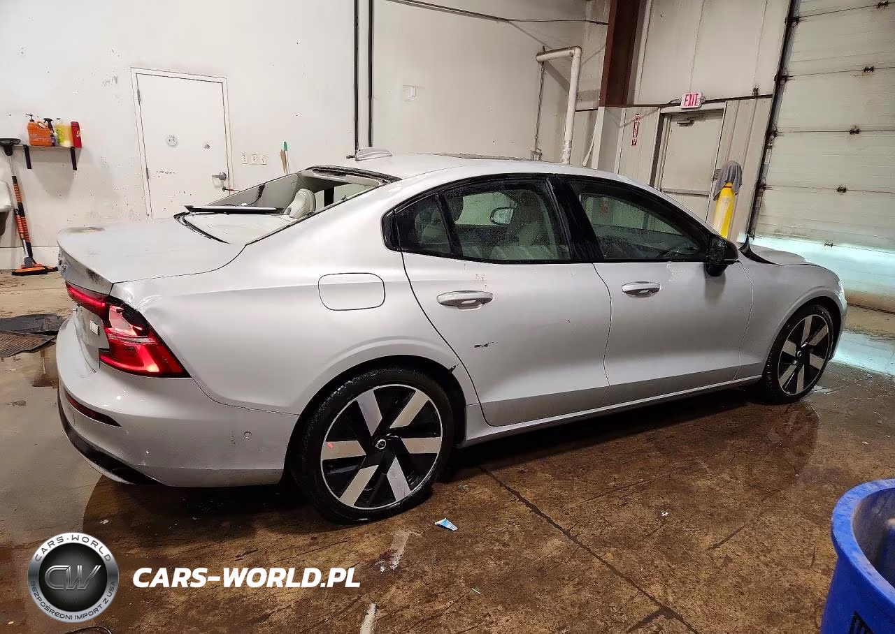 2024 Volvo S60 Ultimate VIN:7JRH60FMXRG296260 - 3