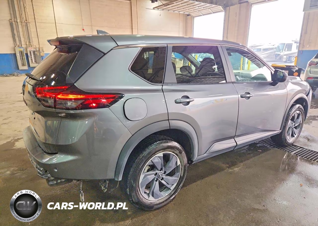 2025 Nissan Rogue Sv VIN:5N1BT3BA5SC803018 - 3