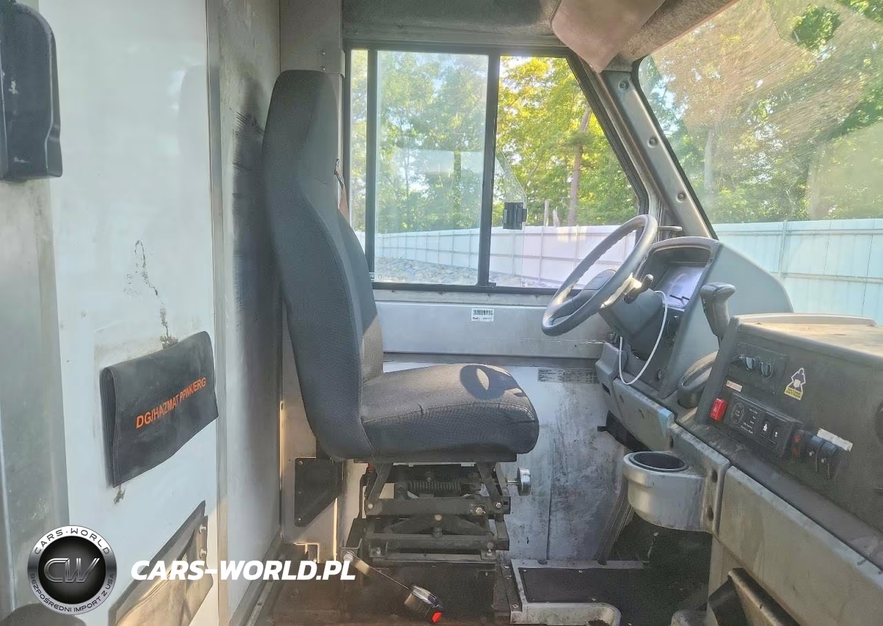 2015 Isuzu Npr Hd Delivery Truck VIN:JALB4T17XF7W00386 - 11
