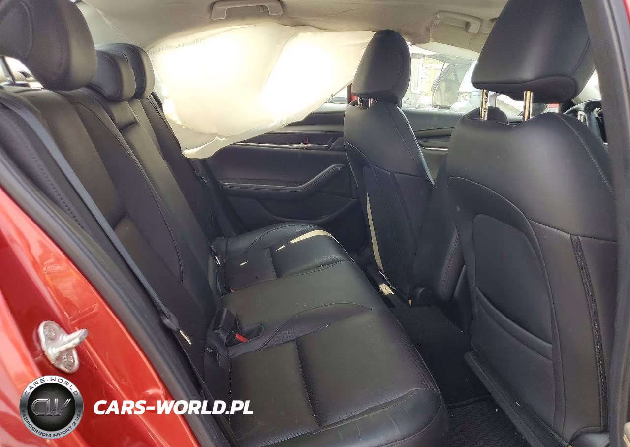 2021 Mazda 3 Premium Plus VIN:3MZBPBEY0MM254483 - 10