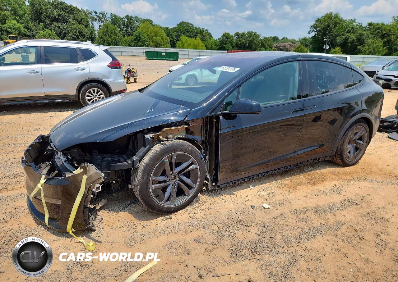 2026 Tesla Model X VIN:7SAXCDE56TF479728 - 1