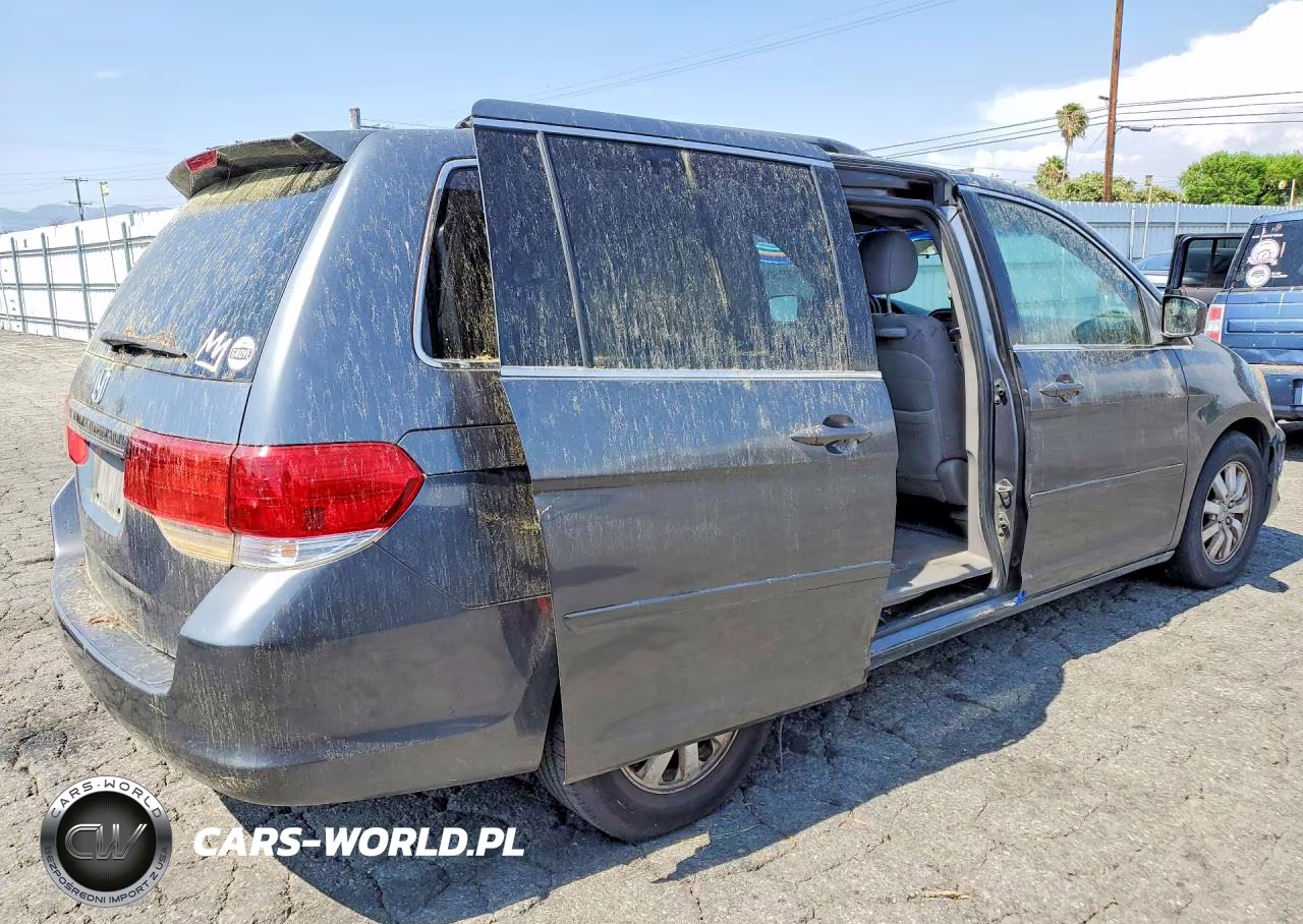 2010 Honda Odyssey Ex VIN:5FNRL3H48AB104875 - 3