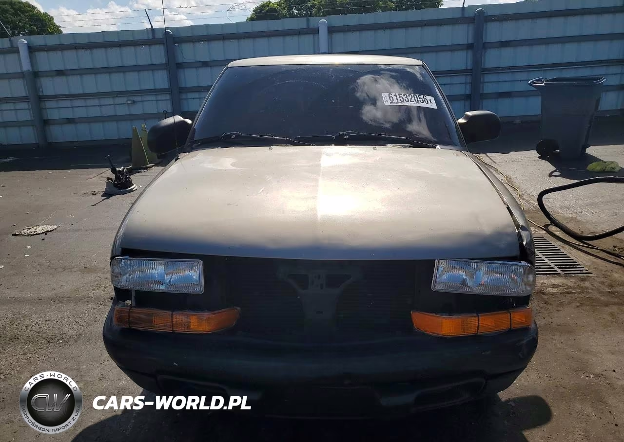 2003 Chevrolet S Truck S10 VIN:1GCCS19X138174114 - 5
