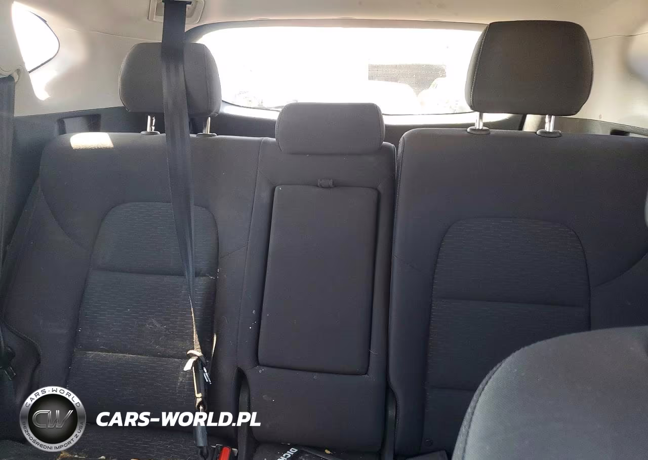 2019 Hyundai Tucson Value VIN:KM8J3CA4XKU990628 - 10